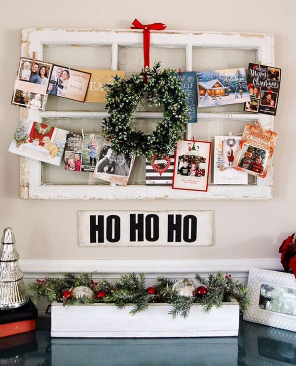 Tận dụng cửa cũ làm khung trang trí