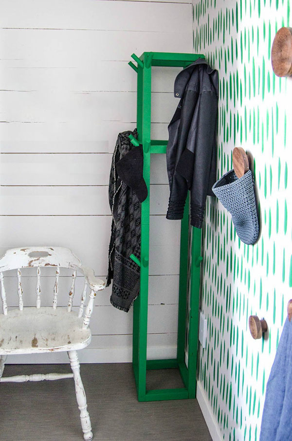 Kệ treo đồ vuông tiết kiệm không gian