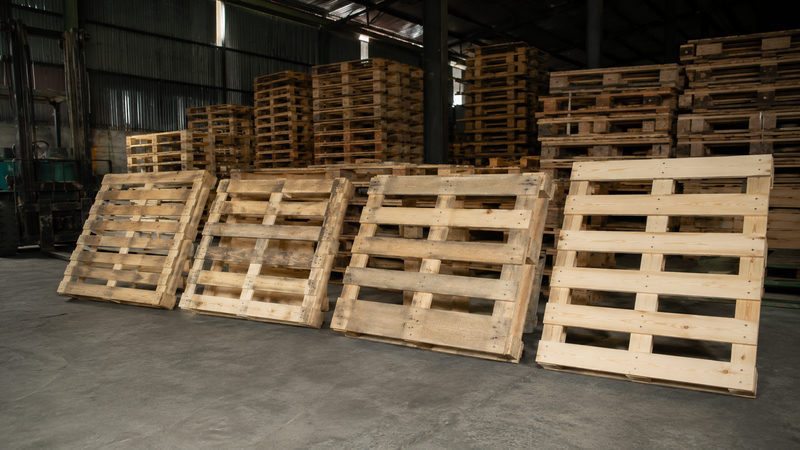 Các loại pallet gỗ phổ biến và ứng dụng thực tế